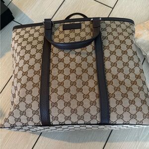 Gucci Beige GG Supreme Canvas Tote with Dark Brown Leather Trim